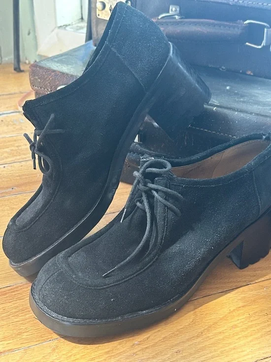 Vintage J. Crew Black Suede Lace-Up Block Heel shoes - Picture 12 of 15